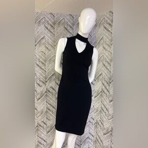 Jesse R. by Lori Michaels Elegant Black Keyhole Midi Dress, side small stretchy